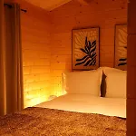 Дом отдыха Luxe Houten Wellness Boshuisje Met Sauna