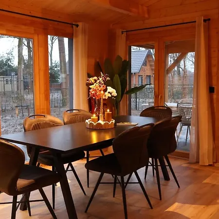 Luxe Houten Wellness Boshuisje Met Sauna Meijel