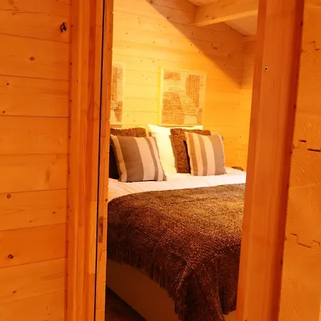 Luxe Houten Wellness Boshuisje Met Sauna Vakantiehuis *