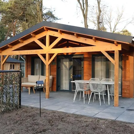 Luxe Houten Wellness Boshuisje Met Sauna * Meijel