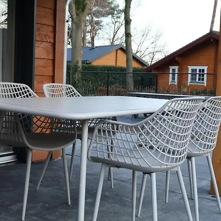 Luxe Houten Wellness Boshuisje Met Sauna Vakantiehuis *