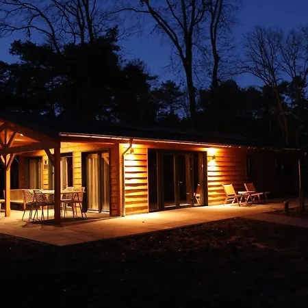 Luxe Houten Wellness Boshuisje Met Sauna